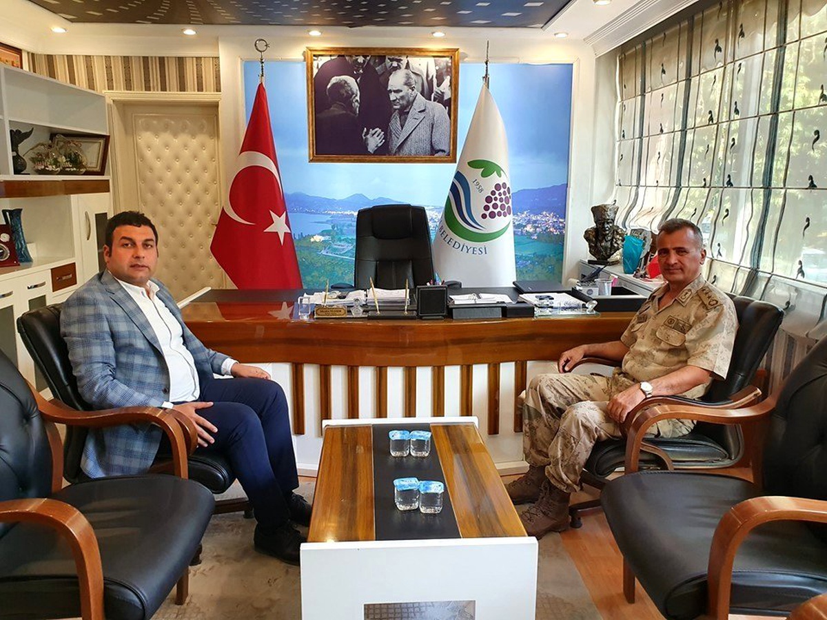 Albay Atasoy\'dan Başkan Yıldırım\'a ziyaret