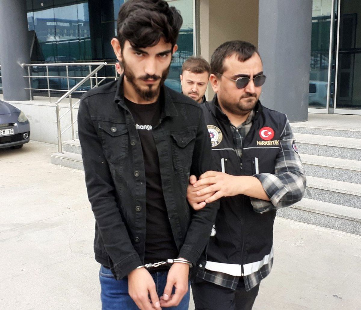 Bursa\'daki uyuşturucu operasyonunda 21 tutuklama