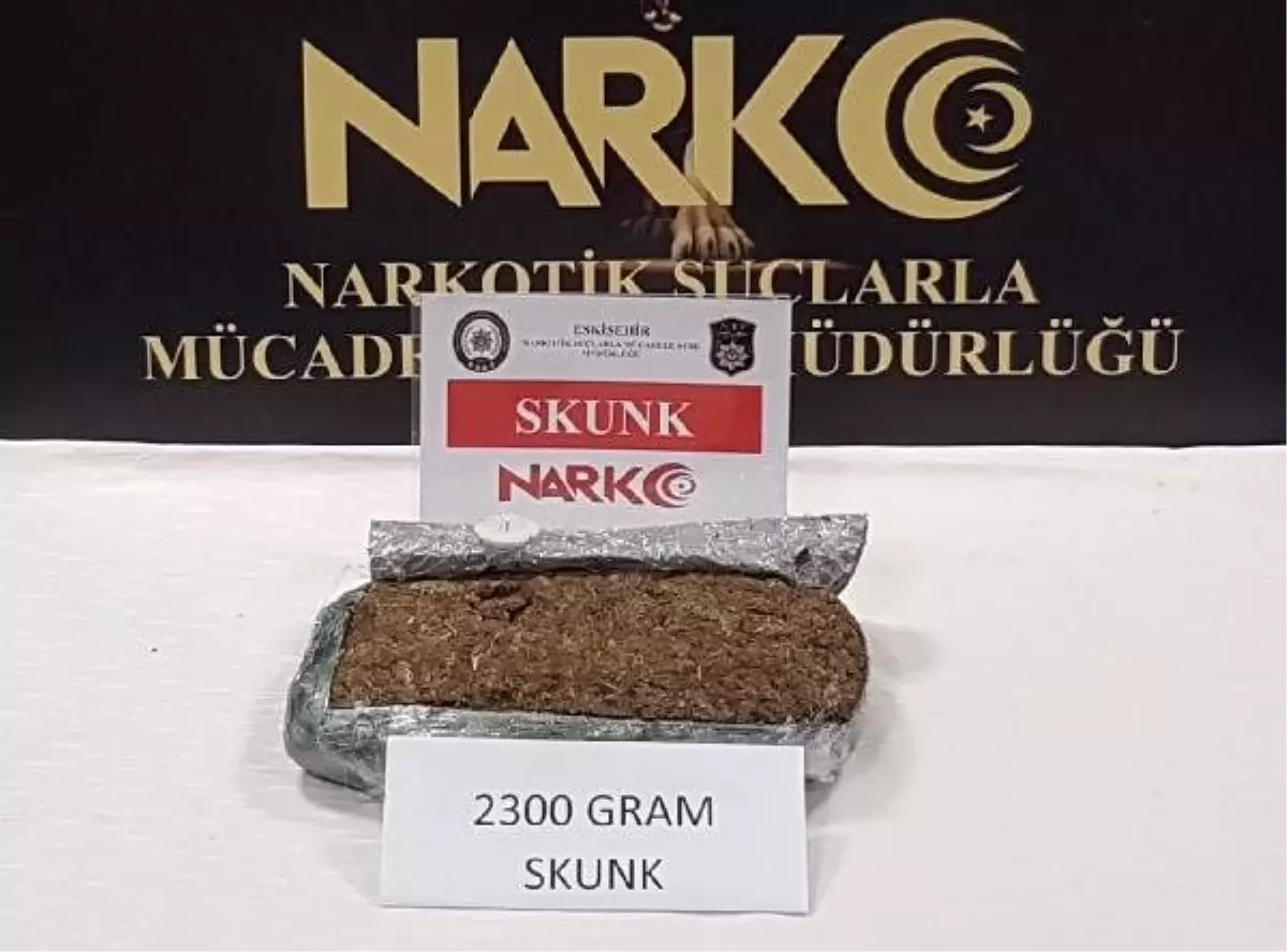 Eskişehir\'de 2 kilo 300 gram skunk ele geçirildi