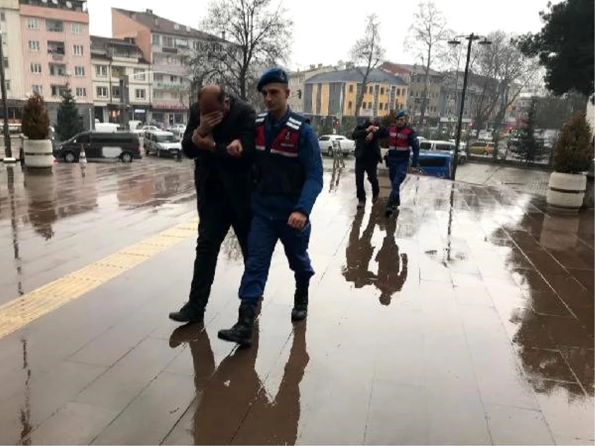 Gömdükleri esrarı çıkarırken yakalanan 2 sanığa 16 yıl hapis