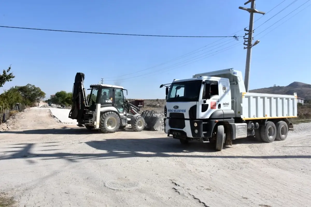 İnönü\'de kilit taş çalışmaları devam ediyor