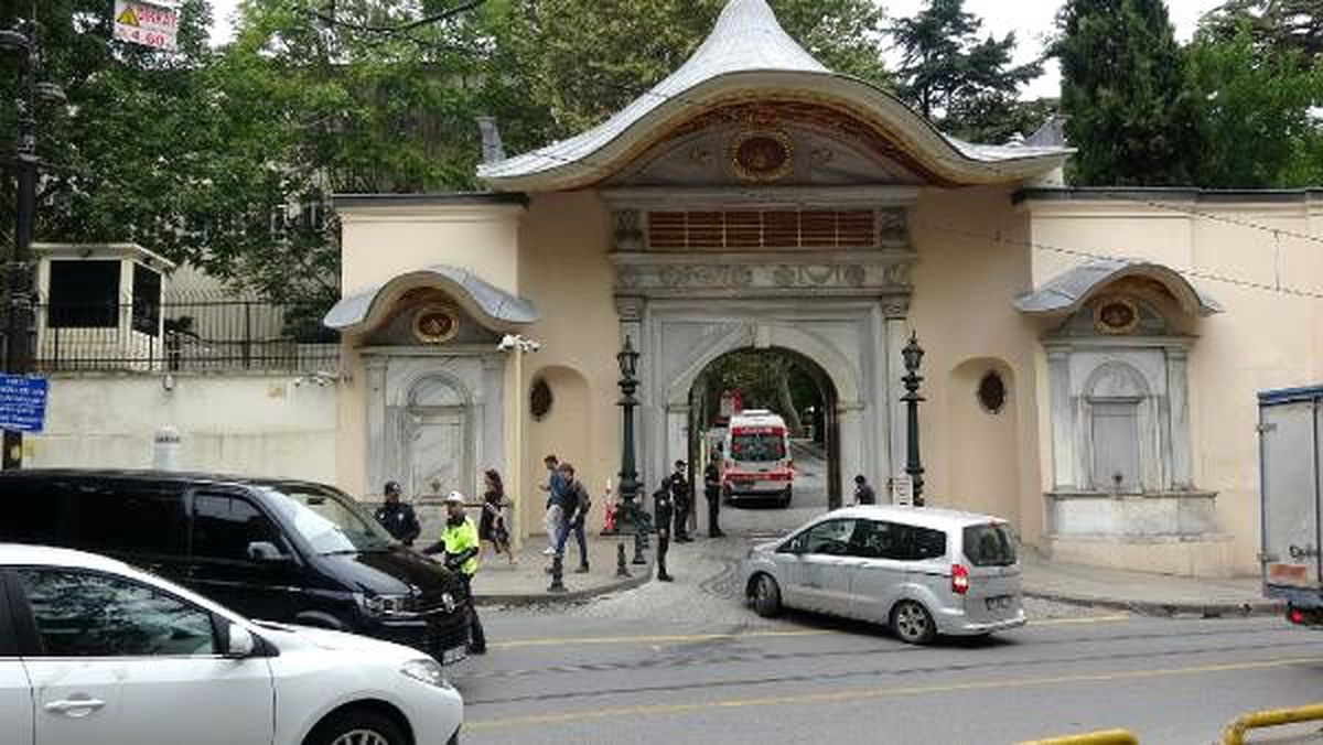 İstanbul Valiliği\'nde yangın (1)