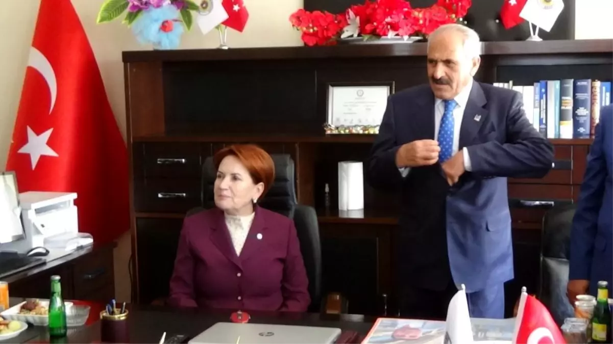 İYİ Parti Genel Başkanı Akşener Muş\'ta