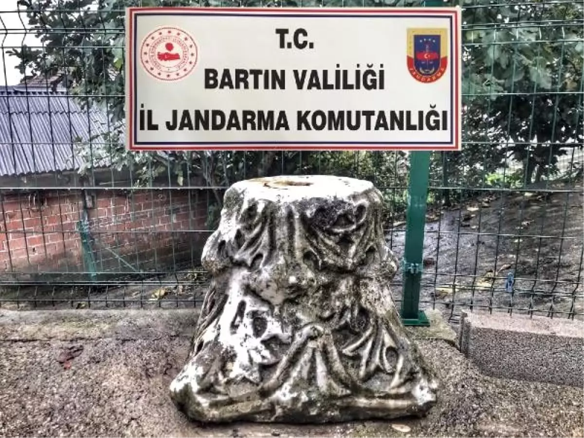 Jandarma, evin bahçesinde sütun başlığı ele geçirdi