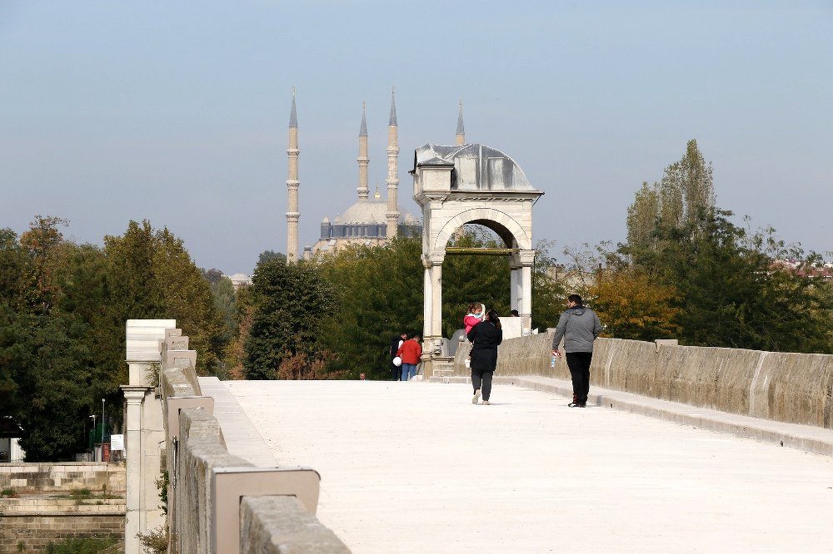 Meriç Köprüsü yol zemini restorasyonu tamamlandı