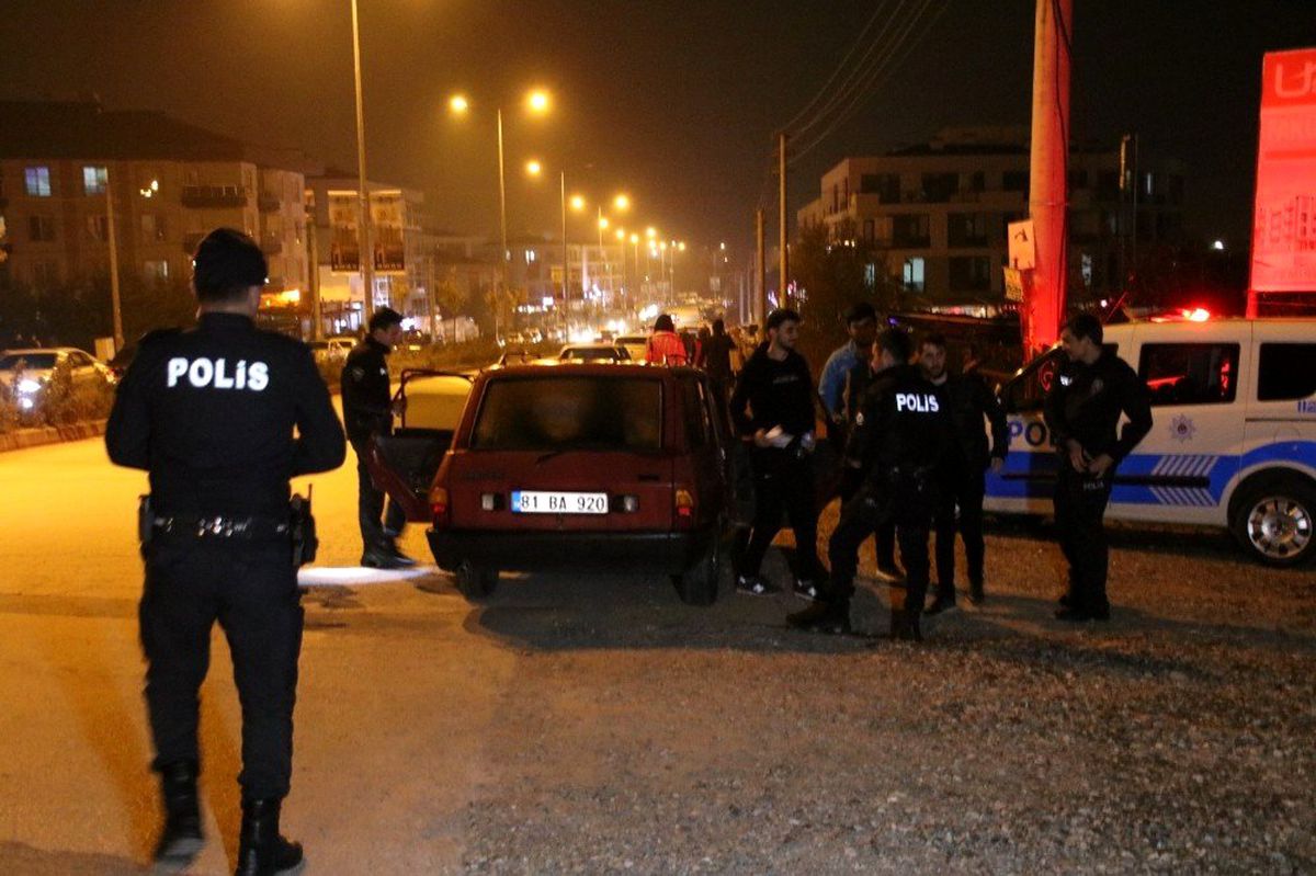 Polis üniversite civarında göz açtırmadı