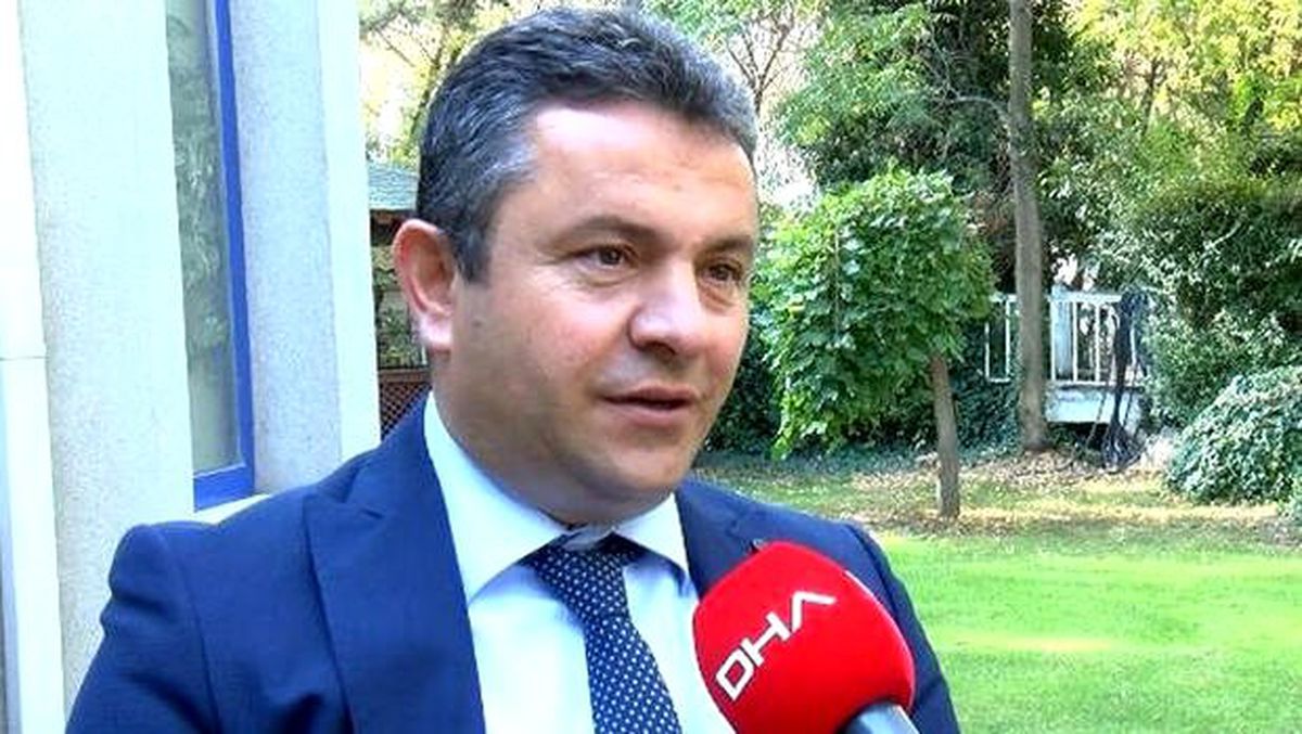 Taner Ünlü: "Irkçılık kırmızı çizgi, asker selamı değil"