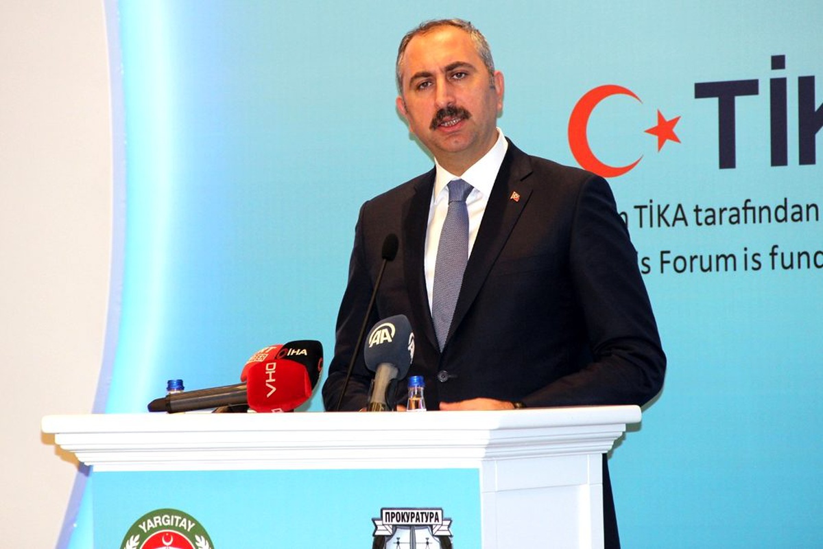 Adalet Bakanı Gül: "Halkbank\'la ilgili açılan davanın siyasi olduğu açıktır"