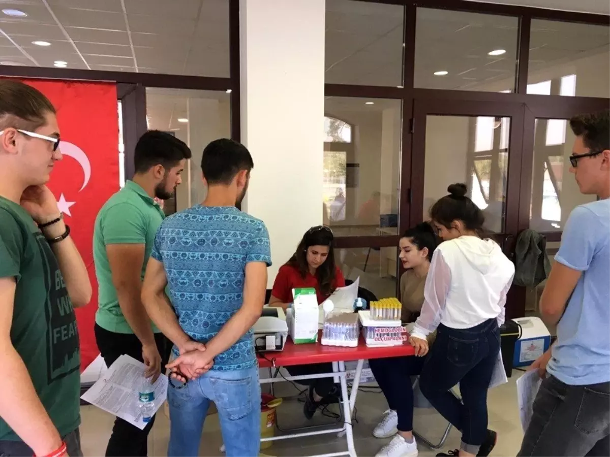 ADÜ Meslek Yüksekokulları kan bağışına dikkat çekiyor