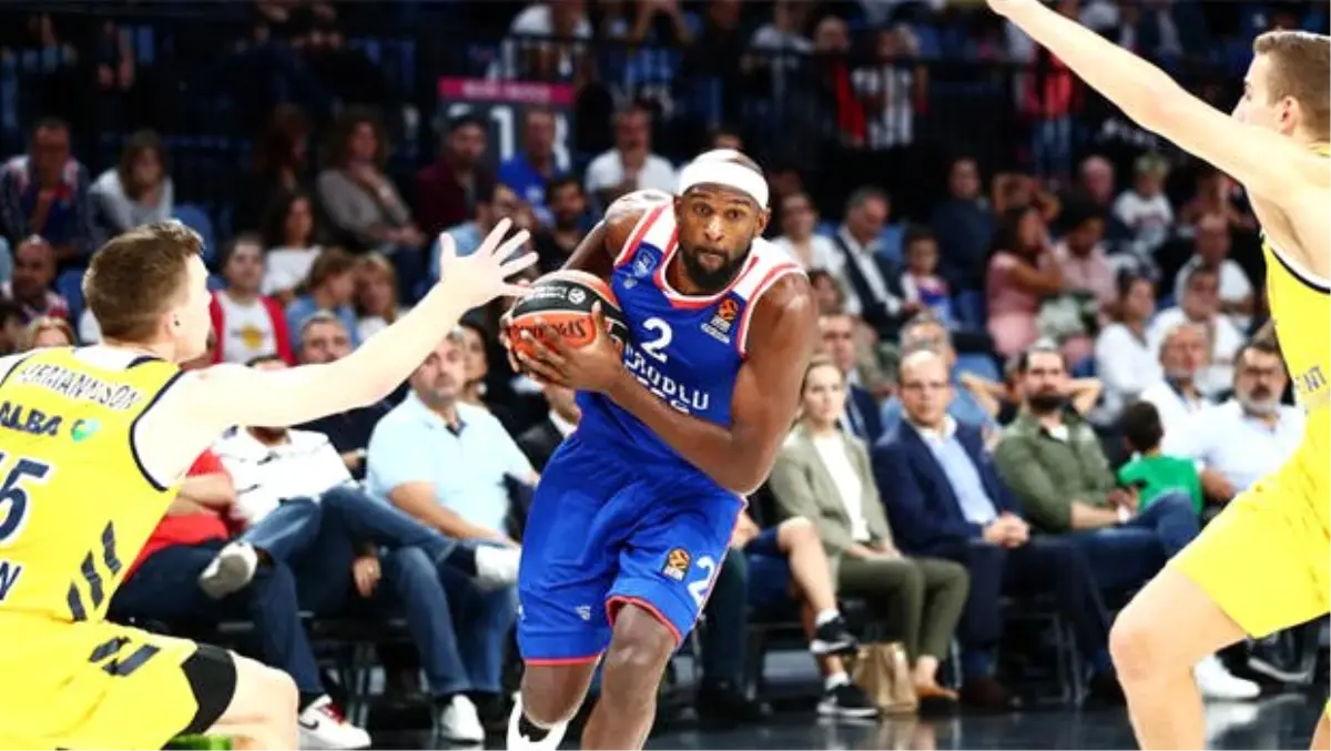 Anadolu Efes, Valencia Basket karşısında