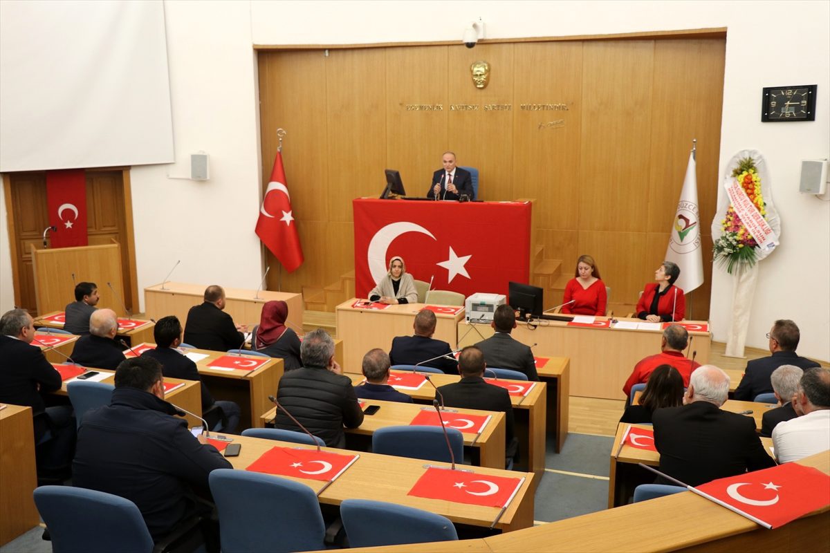 Düzce Belediye Meclisi\'nden Barış Pınarı Harekatı\'na destek