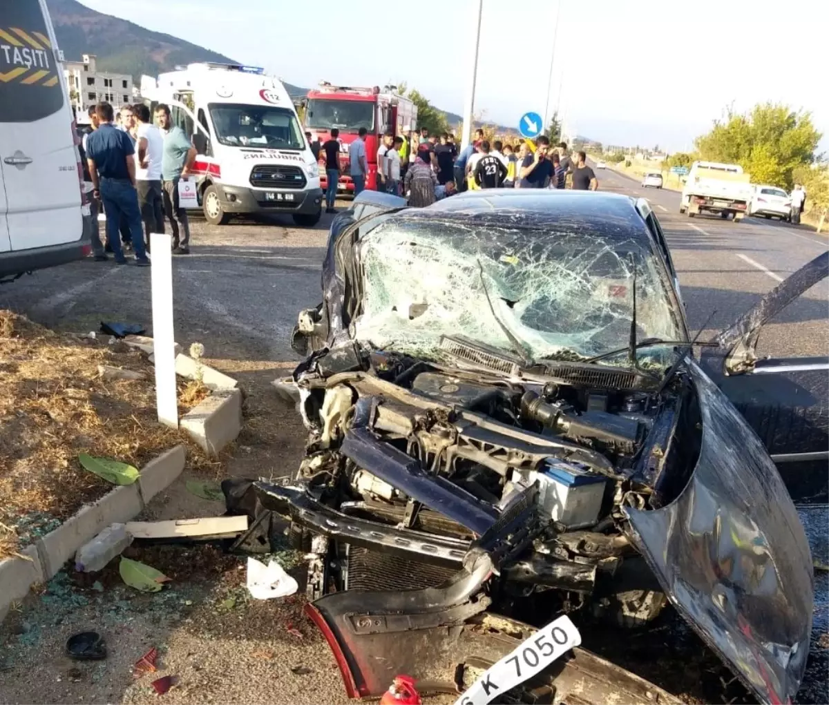 Kahramanmaraş\'ta trafik kazası: 1 ölü, 15 yaralı