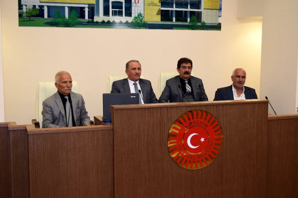 Kırşehir İl Genel Meclis Üyeleri, \'Barış Pınarı Harekatı\'na destek verdi