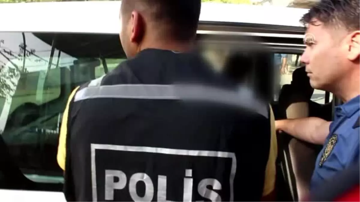 Komşu aileler arasında silahlı kavga: 1 ölü, 4 yaralı (2)