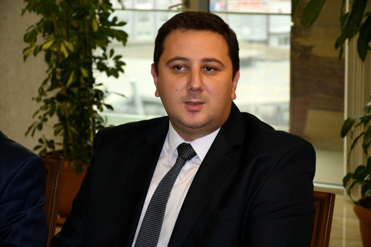 Makedonya milletvekilinden Barış Pınarı Harekatına destek