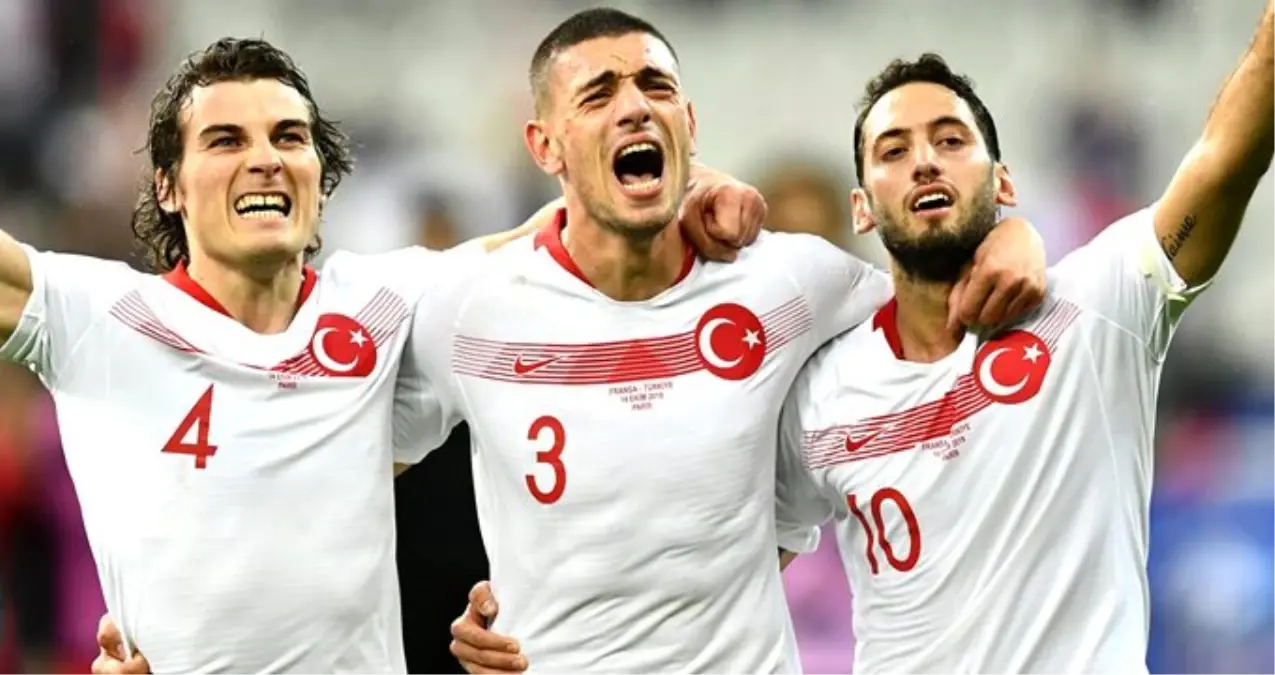 Milan\'ın hocası Pioli\'den Hakan Çalhanoğlu açıklaması: Ayrılığı söz konusu değil