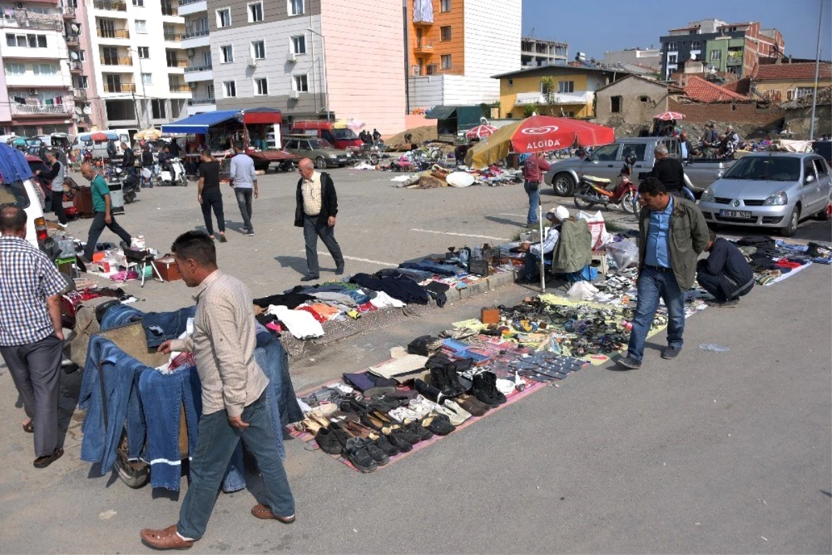 Salihli ikinci el eşya pazarı yeni yerinde açılıyor