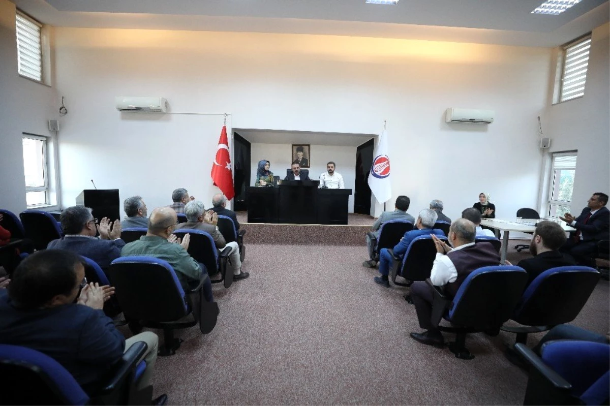 Sincan Belediye Meclisi, ortak bir bildiri ile Barış Pınarı Harekâtı\'na destek verdi