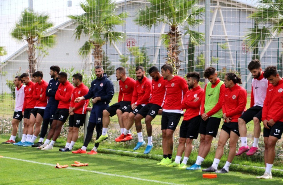 Antalyaspor ile Gençlerbirliği 43. randevuda