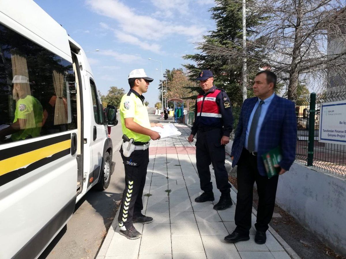 Arguvan\'da okul servislerine sıkı denetim