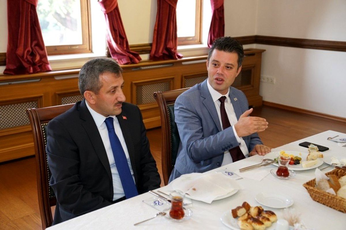 Başkan Sarıkurt: "Kentimize renk katmayı amaçlıyoruz"