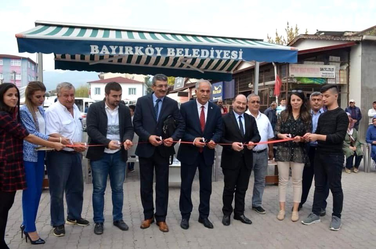 Bayırköy\'de el emeği göz nuru ürünler sergilendi