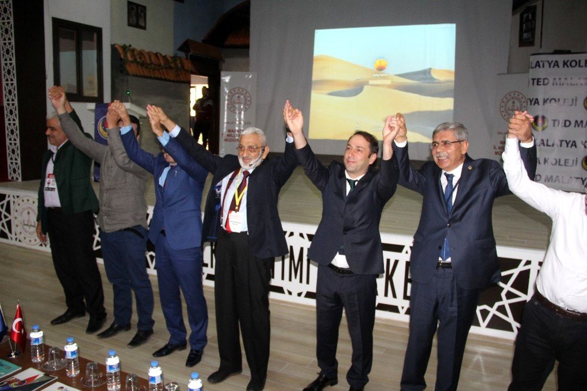"Benimde hayallerim var "konferansı