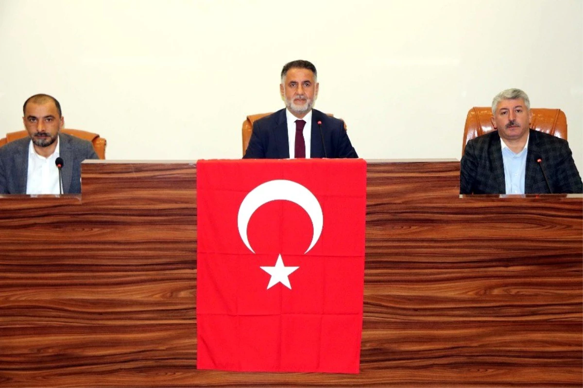 Bitlis İl Genel Meclisinden Mehmetçik\'e tam destek