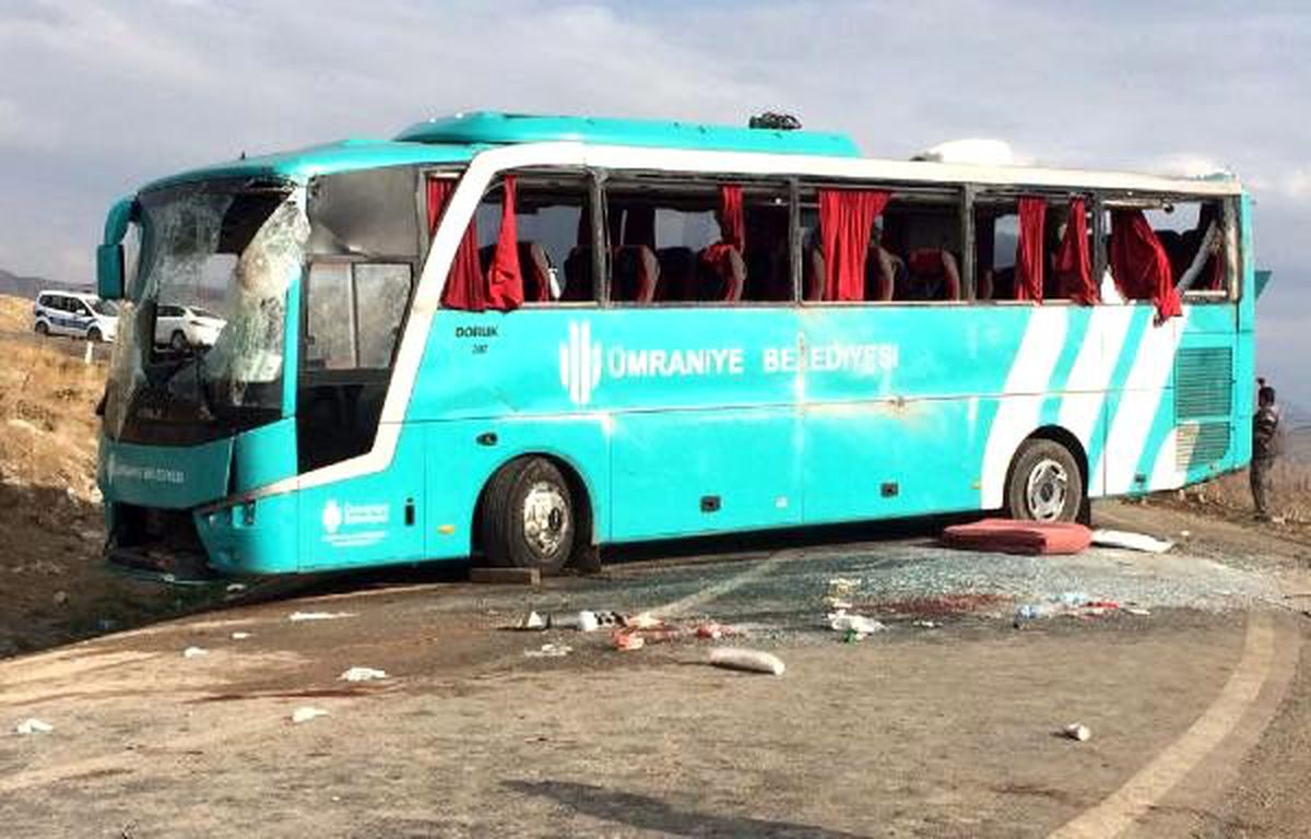 Çankırı\'da otobüs kazası: 34 yaralı