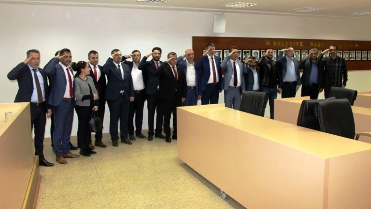 Çorlu Belediye meclisinden Barış Pınarı\'ndaki Mehmetçiklere selam