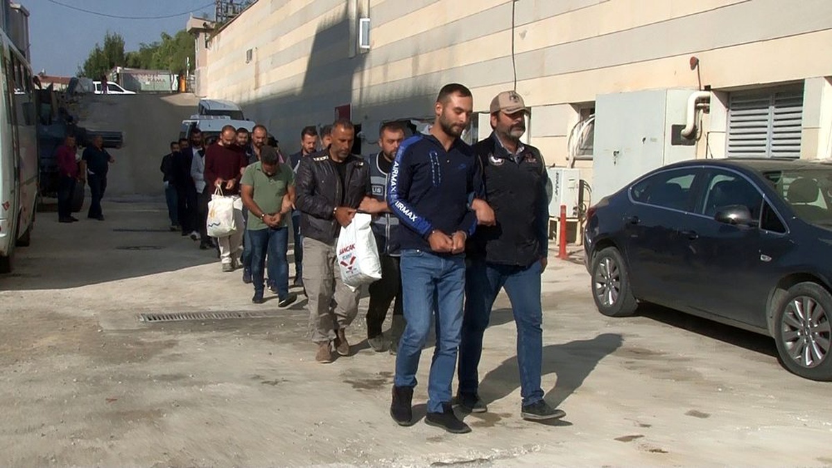 Elazığ\'da PKK/KCK operasyonu: 11 şüpheli adliyeye sevk edildi