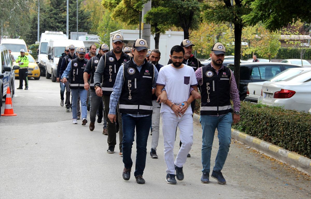 Eskişehir\'de kaçak silah operasyonu
