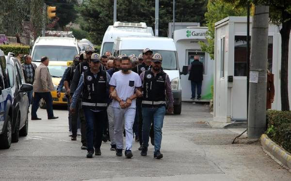 Eskişehir\'de silah kaçakçılığı operasyonuna 4 tutuklama