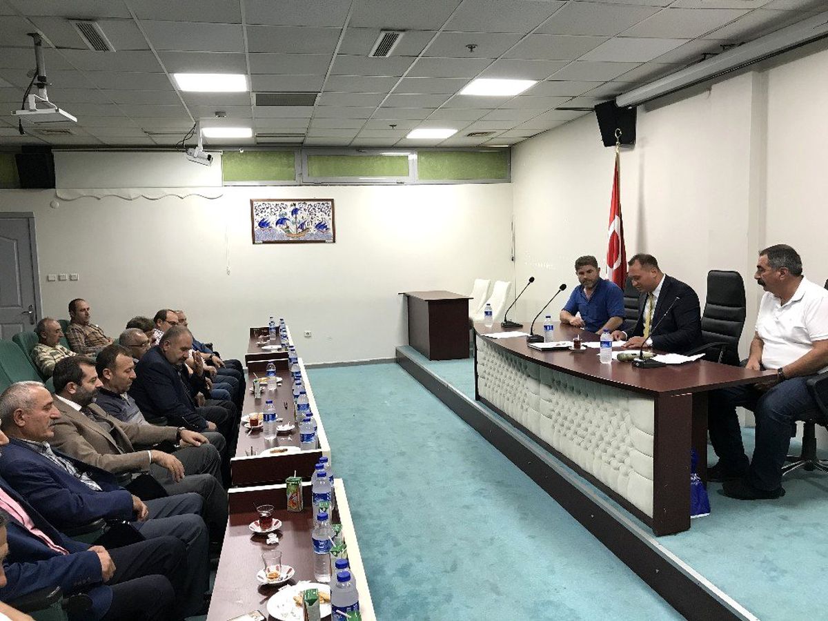 Gürsulu muhtarlar yeni başkanlarını seçti