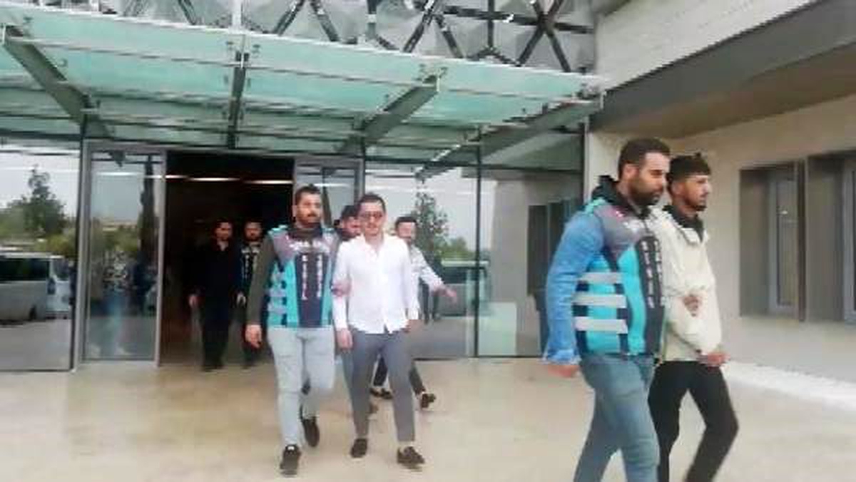 İstanbul\'da lüks araçlı düğün konvoyundaki magandalar yakalandı