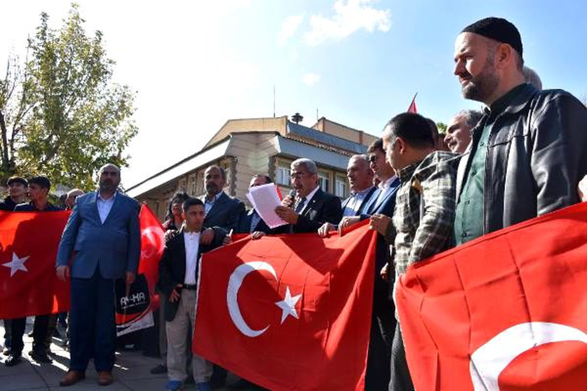Kardeşlik Platformu\'ndan \'Barış Pınarı Harekatı\'na destek