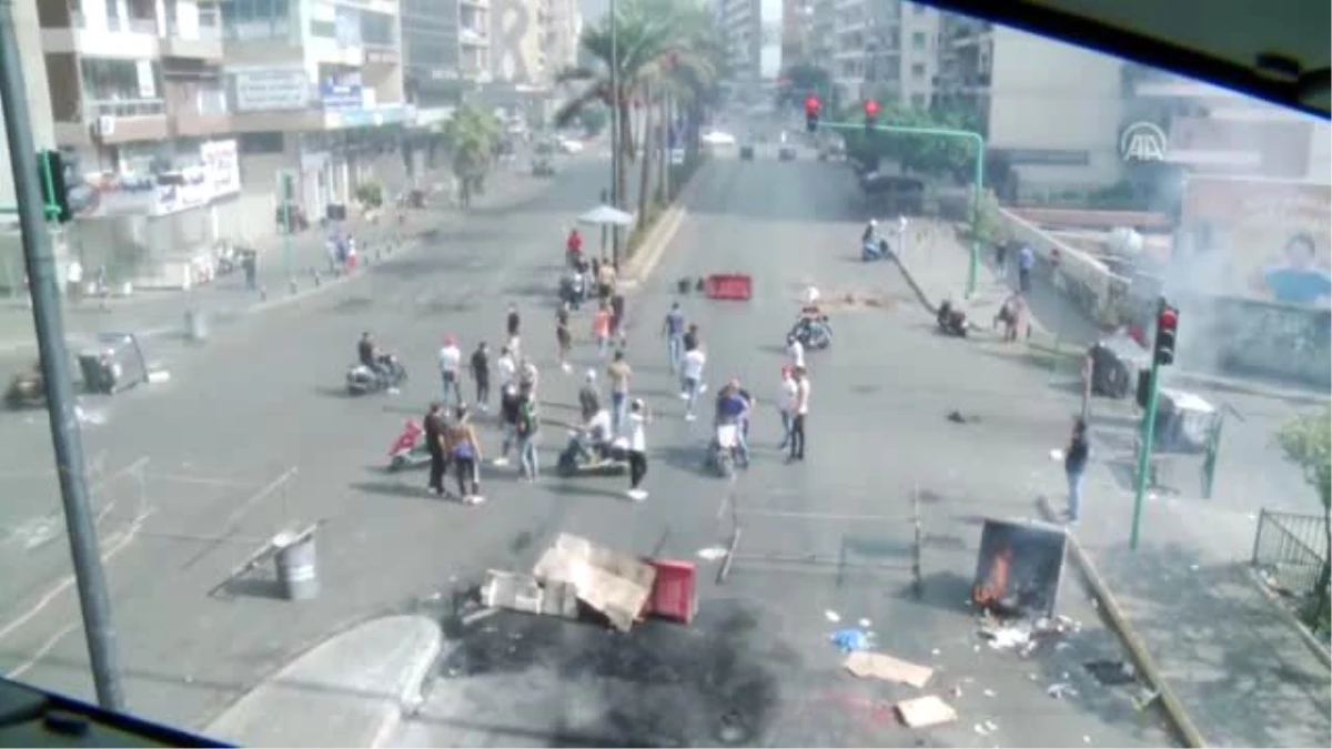 Lübnan\'daki gösterilerde 11 kişi yaralandı