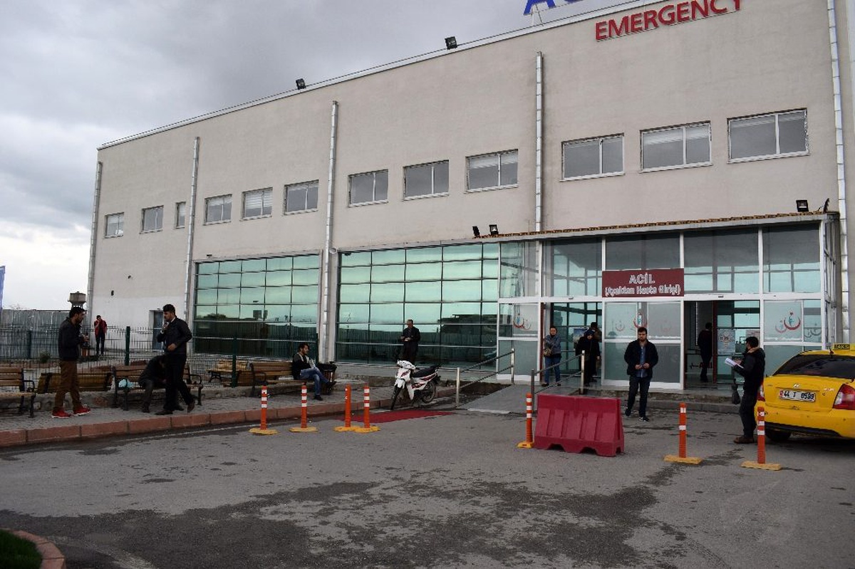 Malatya\'da aileler arasında kavga: 5 yaralı