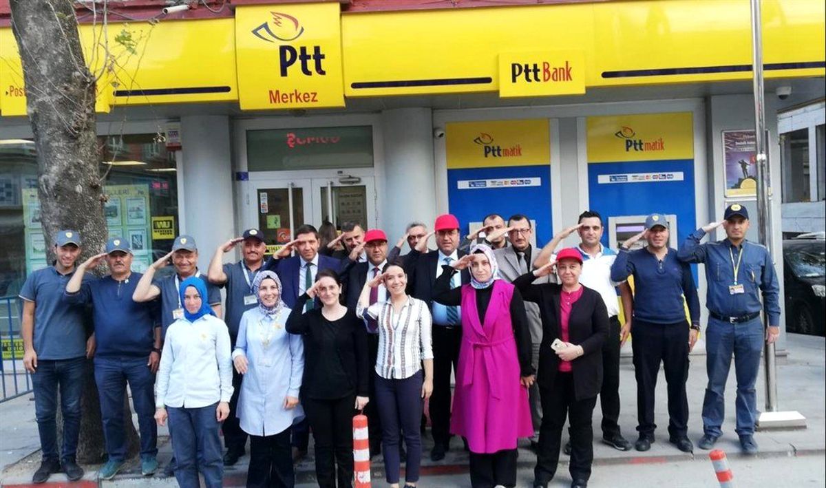 PTT\'den Mehmetçik\'e asker selamı