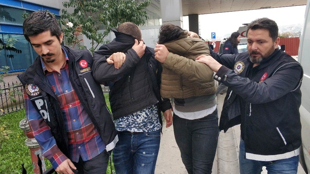 Samsun\'da uyuşturucu ticaretinden 9 kişi adliyede