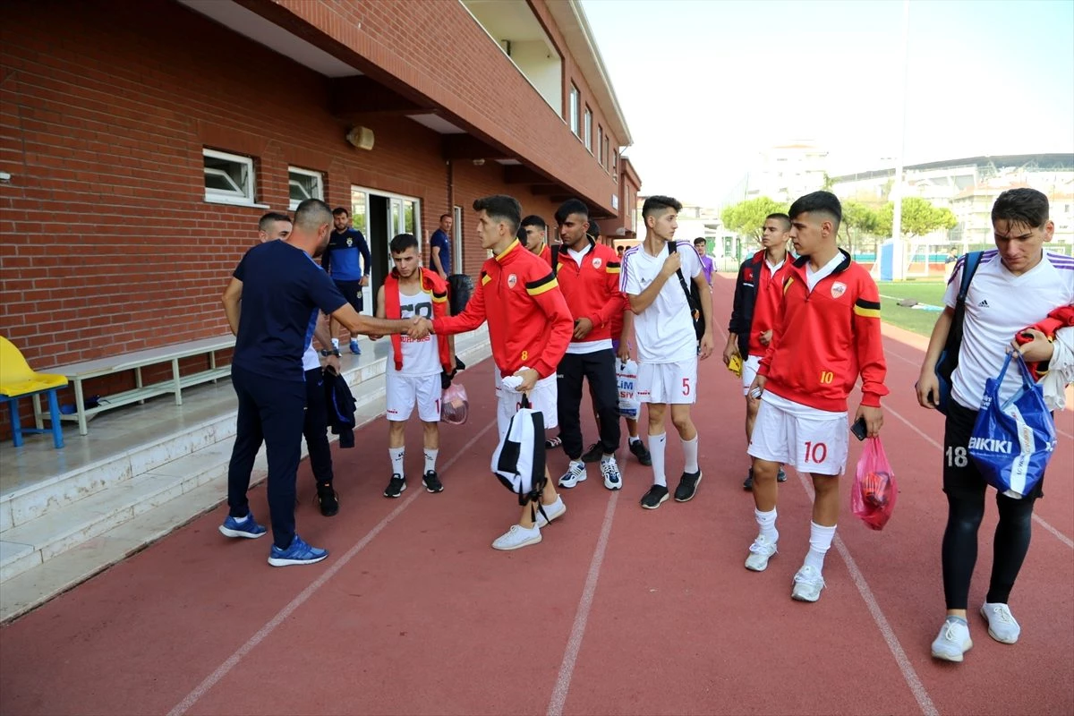 Silopili gençler Fenerbahçe U17 altyapı takımı ile maç yaptı
