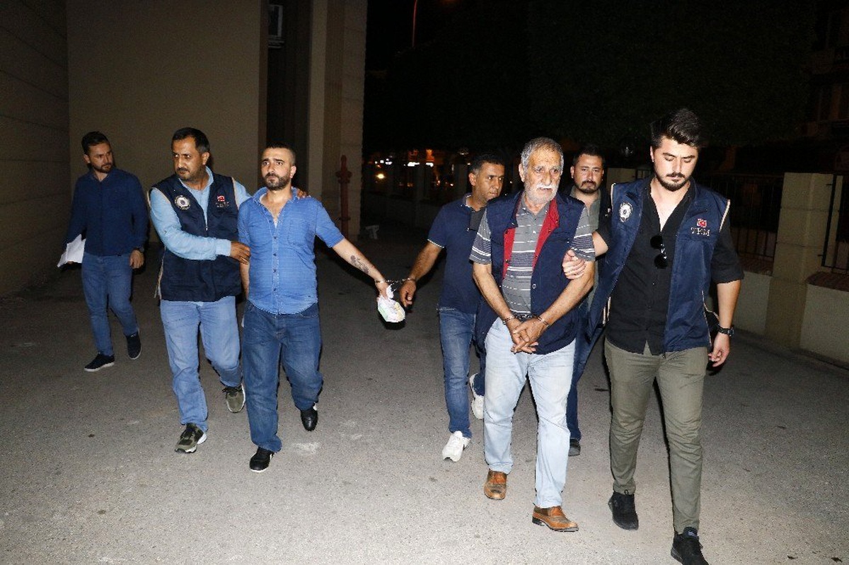 Sosyal medyadan kara propaganda yapan 3 kişi tutuklandı