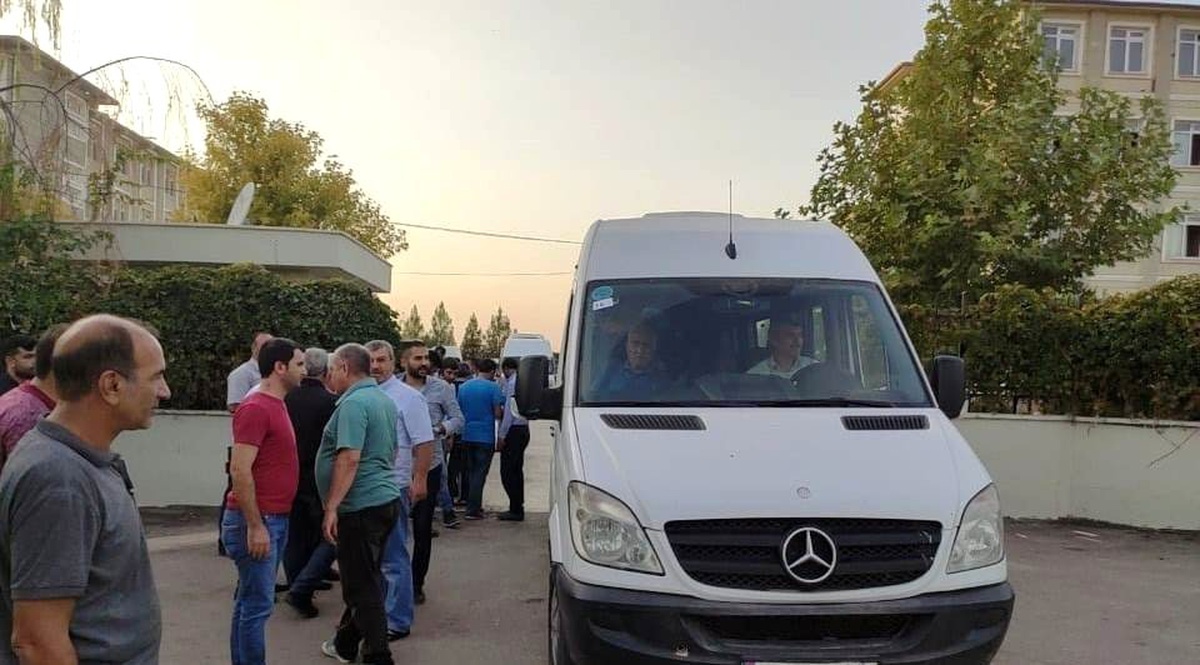 Suriye sınırından 11 bin 423 kişi tahliye edildi