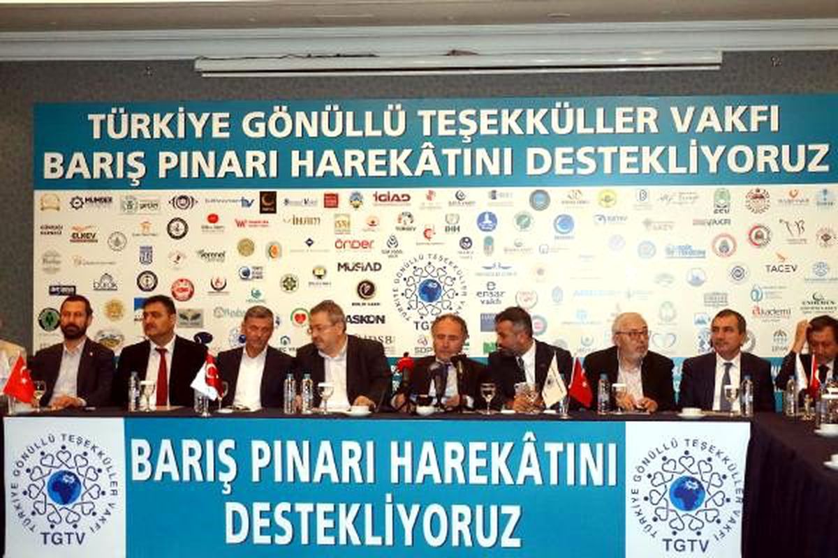 Türkiye Gönüllü Teşekküller Vakfı\'ndan Barış Pınarı Harekatına destek