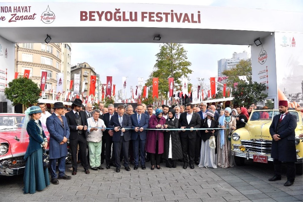 Türkiye\'nin antikası İstanbul\'da görücüye çıktı
