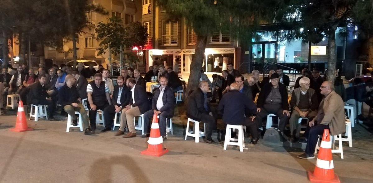 Vali Çakacak\'ın kayınvalidesi için Mevlid-İ Şerif okutuldu