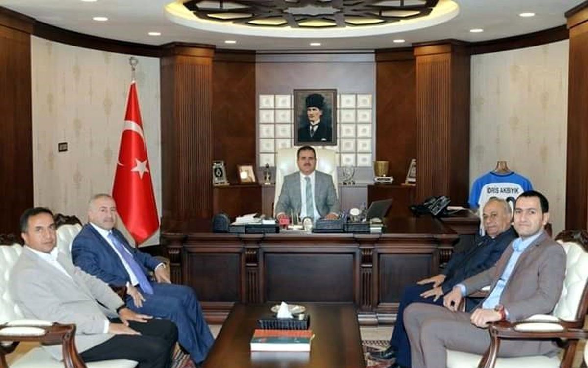 YÜTSO\'dan Vali Akbıyık\'a ziyaret