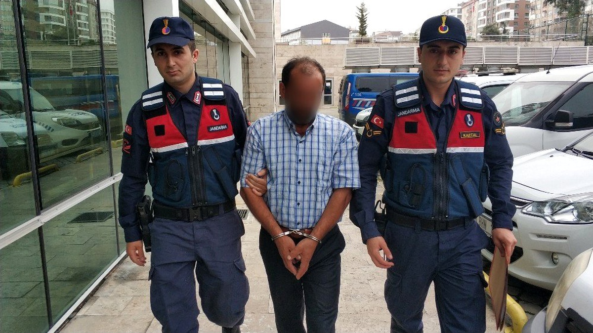 Ahlaksız teklifte bulunan şahsa gözaltı