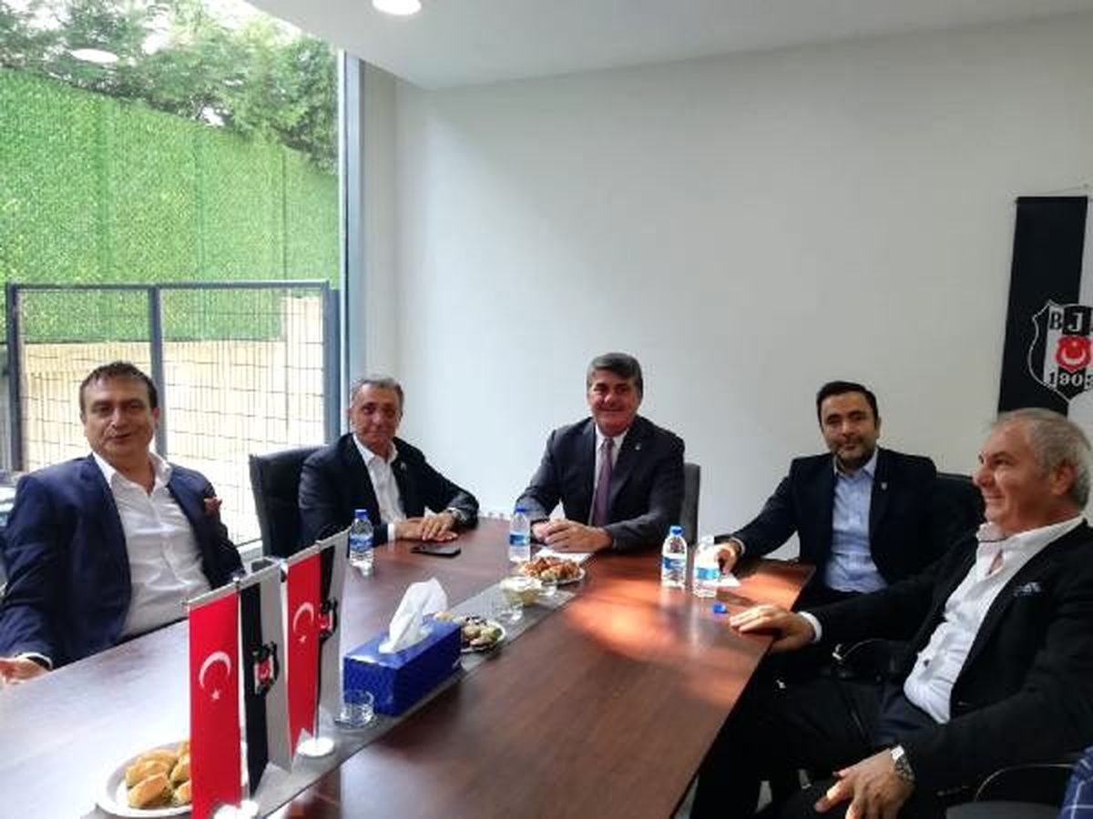 Ahmet Nur Çebi, Serdal Adalı\'yı ziyaret etti