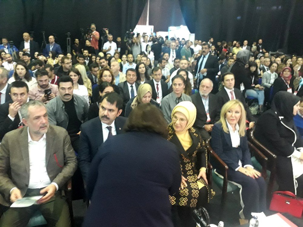 Bakan Kurum, "2018 yılında 3.2 milyon ton atığımız üretimde kullanıldı"